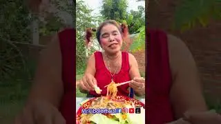 ក្មេងតូចញាំបុកល្ហុង [Funny Eats ]