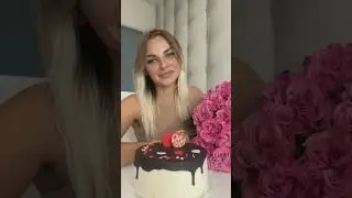 Сама в шоке сколько мне лет🤪 поэтому принимаю поздравления с 17летием 🤩🥳🎊🎁🎈😽😛#сднемрождения