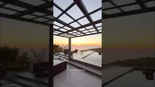 Крутой вид из дома в Сочи, в продаже 270 м2. #домвсочи #виллавсочи