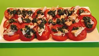Одетые помидоры. Помидоры с тунцом.  Tomates aliñados.  Tomates con atún.