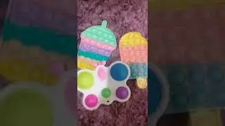 ASMR pop it (desculpem o sumiço)