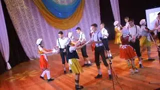немецкий танец и песня видео