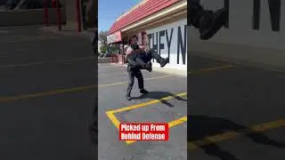 Picked up from behind Defense #Selfdefense #Graciejiujitsu #grappling #fyp #foryou #reaction #how