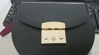 How to open Furla Bag