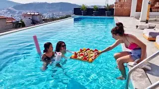 WE'RE EATING IN THE POOL 