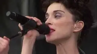 (12) St Vincent - Huey Newton @ Outside Lands Fest 8.07.15