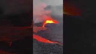 Omg this view!! 😲🌋🇮🇸🇮🇸 