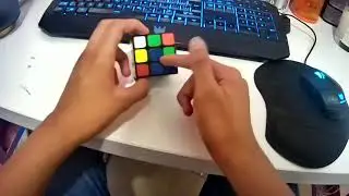 How To Solve A Rubik’s Cube Step 3