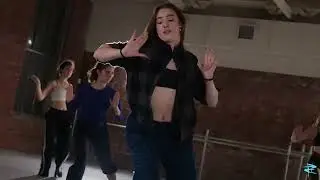 Contemporary with Kristalyn Gill