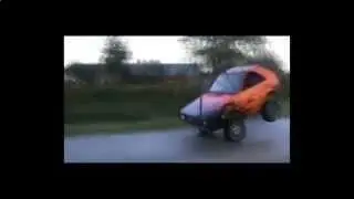 Трюк класс! Кувырок на автомобиле!