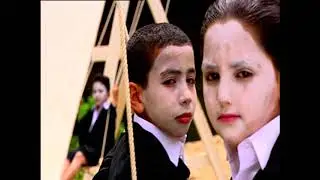 ابطال الفداء   إليك أعود