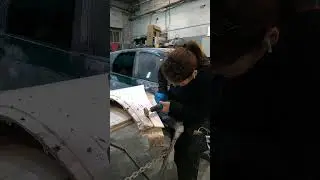 Снятие старого скотча!Как снять?#ремонтавто#покраскаавто#москва#красиваядевушка#
