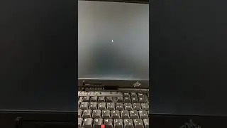 IBM ThinkPad 380z Windows 2000 start up with music 😌
