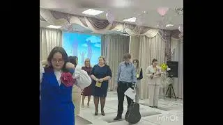 Музыкальный подарок от родительского комитета