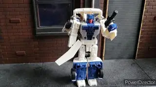 Transformers Legacy Breakdown Review