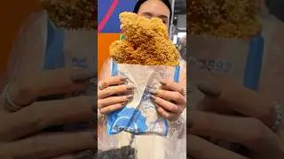Ximending is New York Times Square on STEROIDS! #streetfood #taipei  #foodvlog