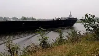 motorschip kadima in overschie