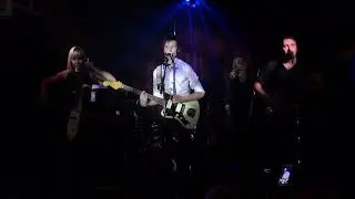 Магелланово Облако - Жёлтый и красный