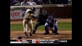 Adrián González slugs two opposite field homers
