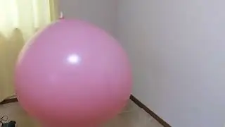 Pink big balloon bounce 3