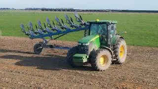 Ploughing | Lemken 7 Furrow Plough & John Deere 7R