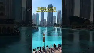 Największy pokaz fontann na świecie  #dubaj #dubaimall #fountainshow #shortsvideo #attractions #uae