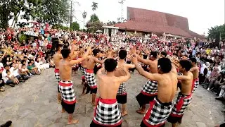 Don’t Leave Bali Without Witnessing the Magic of Kecak Dance
