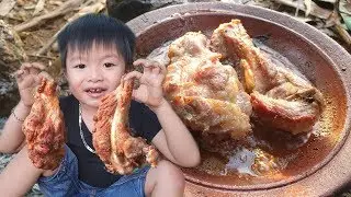 Primitive Technology - Grilled Pork Rib on Clay - Cooking Pork Rib Eating Delicious