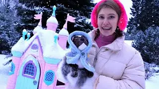 Игры зимой на улице - Как мама для Шоколадки. Веселые видео для детей