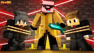 How I Became a SPY in my OWN Minecraft Server