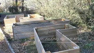 10. Filling Raised Beds: Hugelkultur