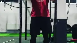 #crossfit #trainer #barbell #hangpowerclean #shoulders  #press #CoachBeslanShinkao