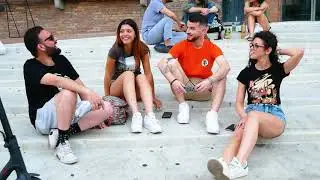 Centinaia di magliette originali!