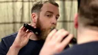 Tips for How to Trim Your Beard With and Without Guide Combs | Wahl