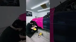 Using KPMF Gloss Momentum Pink to create a stunning two-toned BMW design 🙌