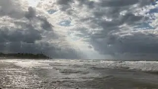 Sea noise, wave sound, white noise of water for relaxation and deep sleep.