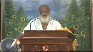 Airoli (M.H.)  Pujya Bapuji's Satsang 17March 2013, P-I