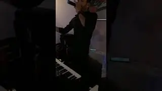Bekir Bulut Bahçede Bülbül Gülünen Oynar Can