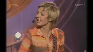 Маша Алалыкина и Леша Кабанов поют 