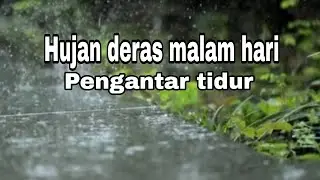 Suara hujan deras di desa jawa timur indonesia