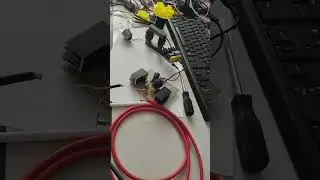 ⚡First Test of My Solar Panels: Powering a 💡60W Incandescent Bulb with ZVS Circuit