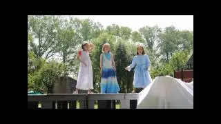 jorunn op klimop feestje.wmv
