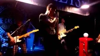 Epolets - Party on (live)