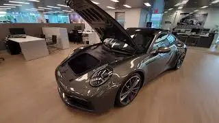 Porsche 911 Carrera S CoupeAventurine Green Metallic