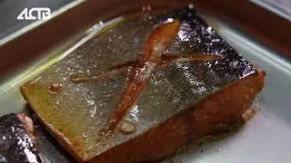 Сима с черемшой на гриле с шафрановым соусом