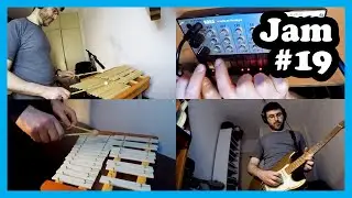 Jet Guitars JS300, Squier Contemporary, Volca Keys, Behringer TD3, Xilófono, Glockenspiel, DS Drum