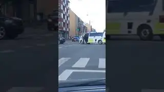 13.04.20: Politi med trukne våben anholder biltyve i København