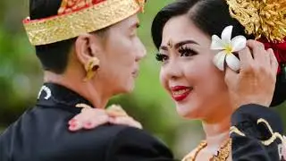 Prewedding Adat Bali Romantis di Art Center Bali by Rudhia Salon Denpasar.