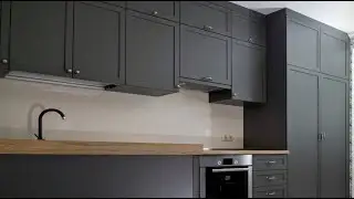 Кухня в сером цвете. Фасады МДФ рамочные . Угловая кухня серого цвета под потолок. Кухни Киев.