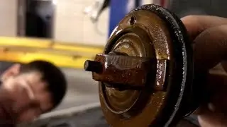 KabanAk. Replacing the thermostat and PSF on a Mercedes-Benz W140